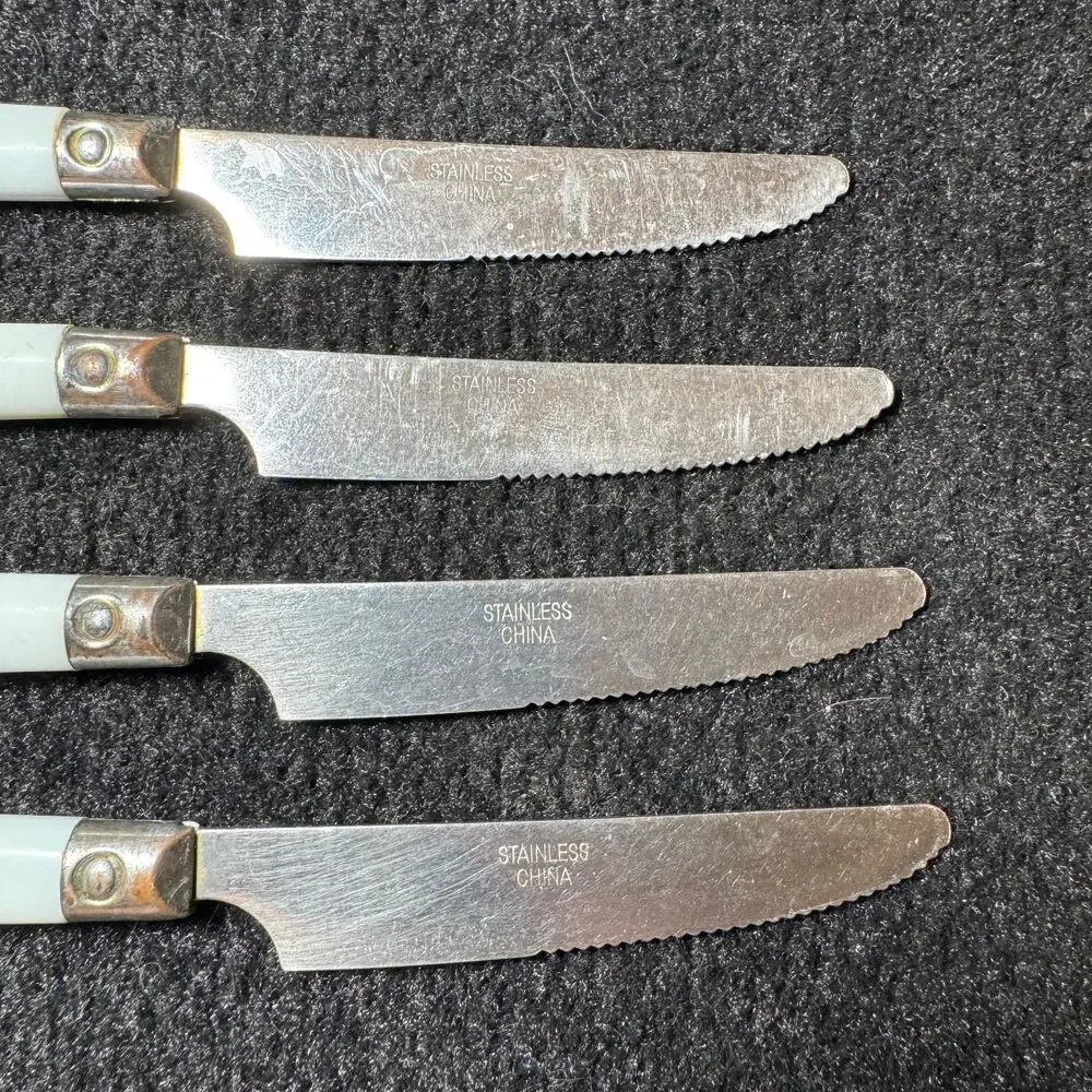 Steak Knives White Plastic Handle Serrated Stainless Steel Dinner Knife Vintage